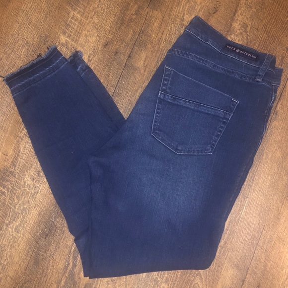 Rock & Republic Skinny Jeans EUC - Picture 3 of 5